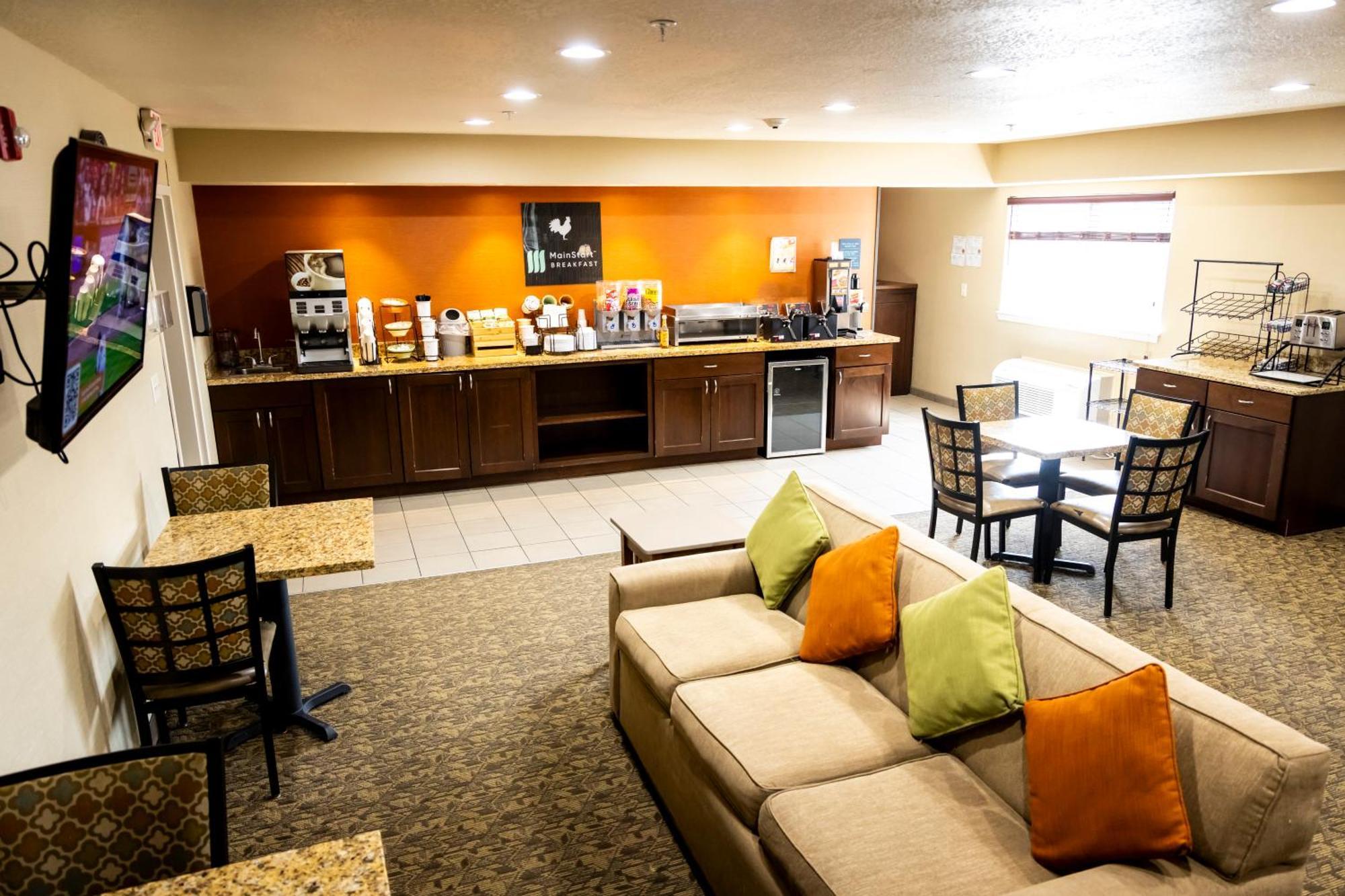 Mainstay Suites Coralville - Iowa City Exterior photo